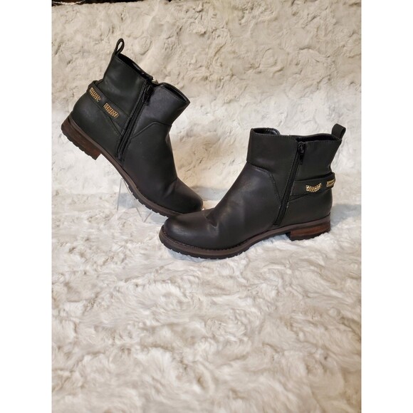 "Call it SPRING" Woman's Zip Up Ankle Boots - Size 8 - Black - 0267 - Picture 2 of 4